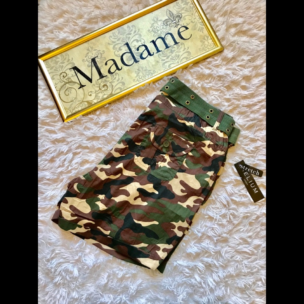 🔥Plus Size CAMOUFLAGE SHORTS 💚NWT🏷 Size 3x - Picture 3 of 8